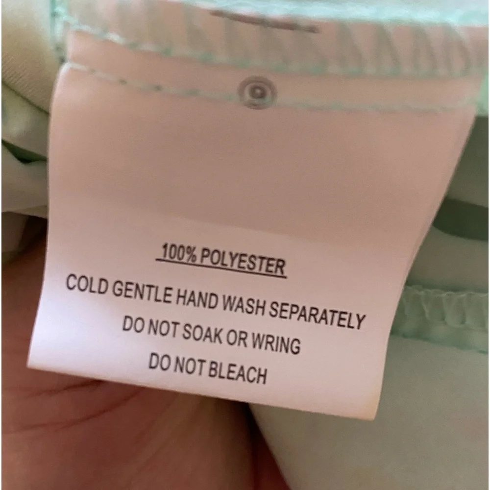 Size 12 - SAINTS + SECRETS Minty floral floaty mini dress - Picture 14 of 15